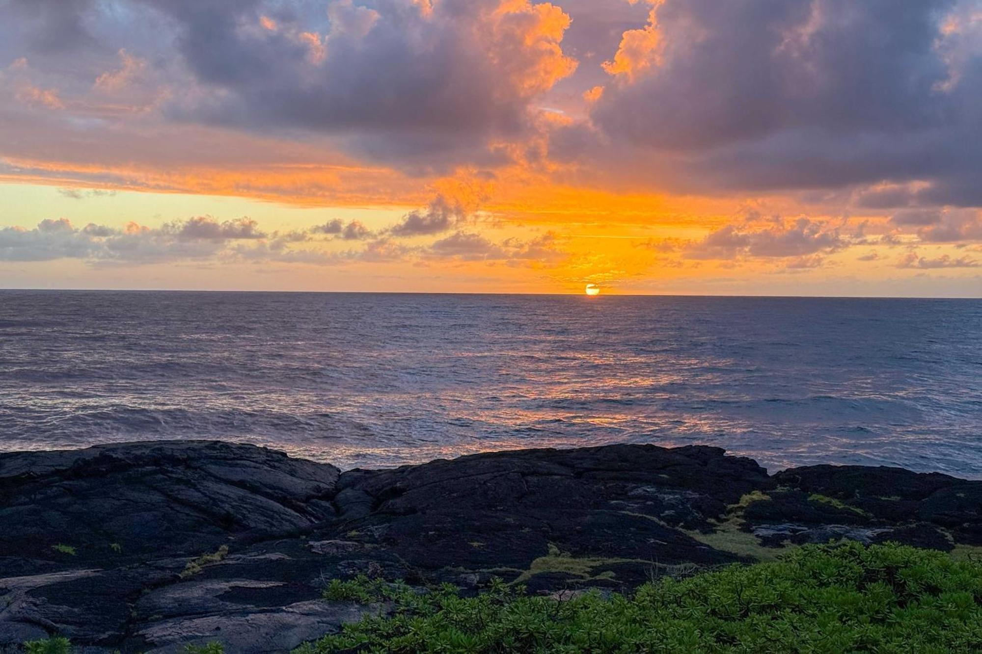 Direct Oceanfront, Big Island Home Keaau Екстериор снимка